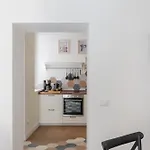 Hospitality Rome At Home